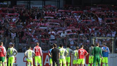 1. FC Köln trägt sechsten Abstieg mit Fassung