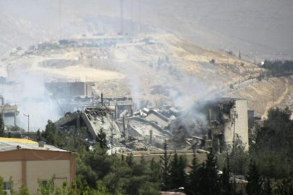 Explosionen erschüttern Militärstützpunkte in Syrien – Israel: Viele Islamisten würden ohne Irans Hilfe keine Woche überleben