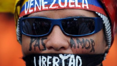 Nouripour bezeichnet Wahl in Venezuela als „bittere Farce“