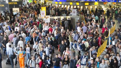 Flughafenmitarbeiter in Düsseldorf und Hannover zum Streik aufgerufen