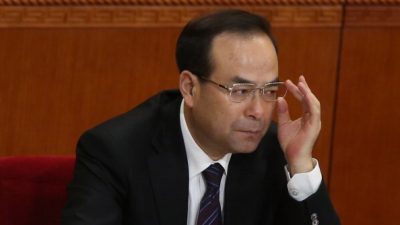 Ehemaliges Mitglied von Chinas Politbüro wegen Korruption verurteilt