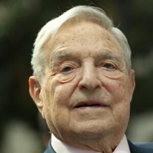 Vor US-Wahl: Milliardär George Soros übernimmt Kontrolle über 200 Radiostationen