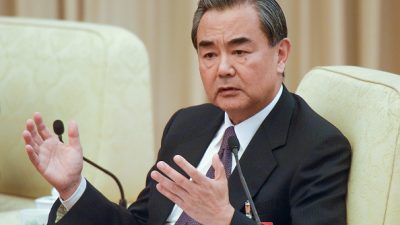 Chinas Außenminister Wang zu zweitägigem Besuch in Pjöngjang