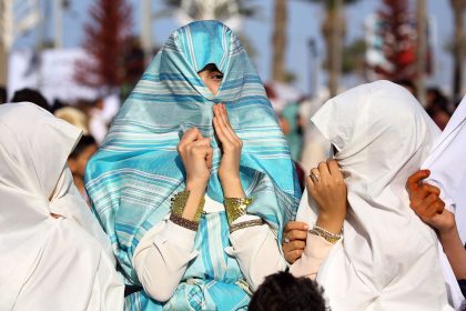 Islamwissenschaftler: Kopftuch kein Symbol des Islam – sondern Produkt männlicher Herrschaft in der Geschichte der Muslime