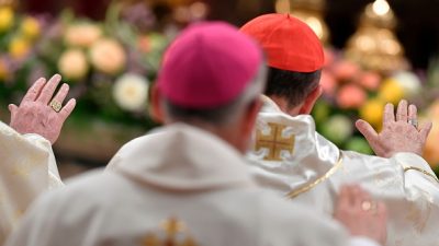 14 Priester in chilenischem Missbrauchsskandal suspendiert