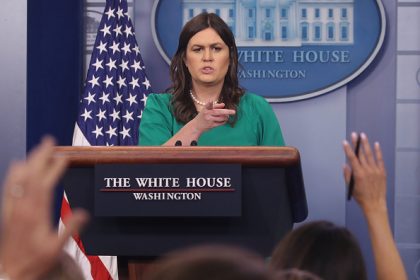 Sanders: Weißes Haus ist der freien Presse verpflichtet – und die Medien der akkuraten Berichterstattung