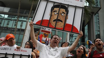 Venezuela immer weiter isoliert: Sozialistischer Führer feiert „historischen“ Wahlsieg – ohne Volk