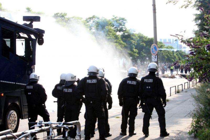 Nach G20-Ausschreitungen – Durchsuchungen in drei Bundesländern