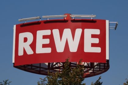 Rewe erwartet spürbaren Umsatzschub durch Fußball-WM