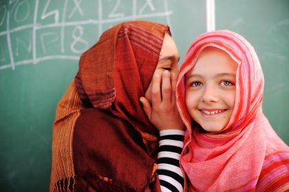 Studie: Schulen bekommen Migranten-Integration und Bekämpfung von Bildungsarmut nicht in den Griff