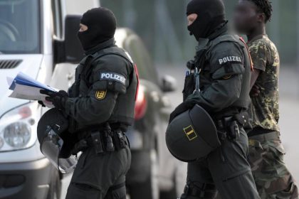 Großrazzia in Leipzig: Kriminelles Scheinehe-Netzwerk fliegt auf