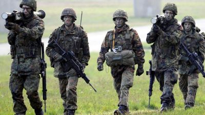 Scholz macht Union für maroden Zustand der Bundeswehr verantwortlich – und erteilt Zwei-Prozent-Ziel eine Absage