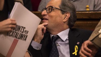 Neue Regionalregierung in Katalonien leistet Amtseid