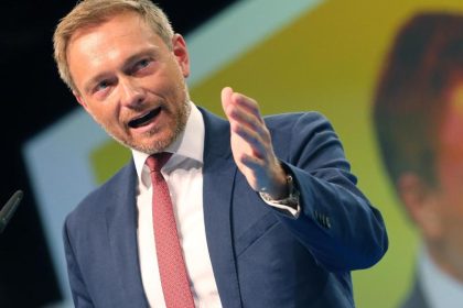 FDP-Chef Lindner: „Die CSU hat Merkel in Europa erpressbar gemacht“