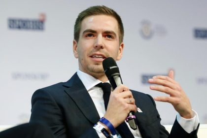 Bayern-Rückkehr bleibt Option für Lahm