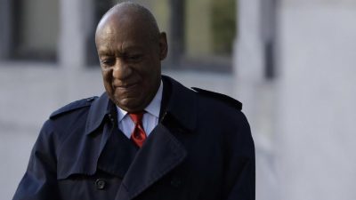 Verurteilung von Ex-Fernsehstar Bill Cosby wegen sexuellen Missbrauchs aufgehoben