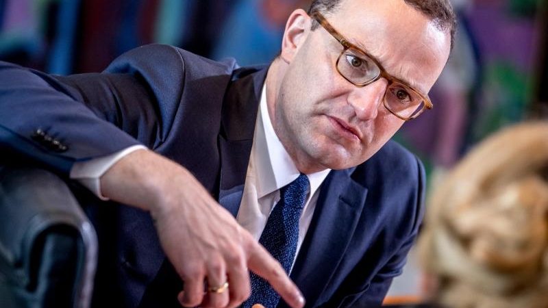 FDP kritisiert Spahn: Mangelnde Hilfe für psychisch Erkrankte