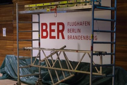 Verzögerte Kabel-Sanierung am Hauptstadtflughafen BER