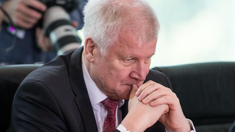 SPD-Wirtschaftsforum will Seehofer-Rücktritt: „Wenn Herr Seehofer mit Frau Merkel nicht kann…“