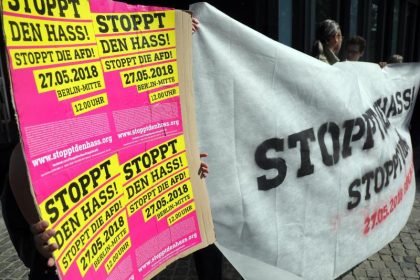 Berliner Bündnis, Kirchen- und Islamverbände rufen zur Anti-AfD-Demo auf – David Berger: „Geht es noch perverser?“