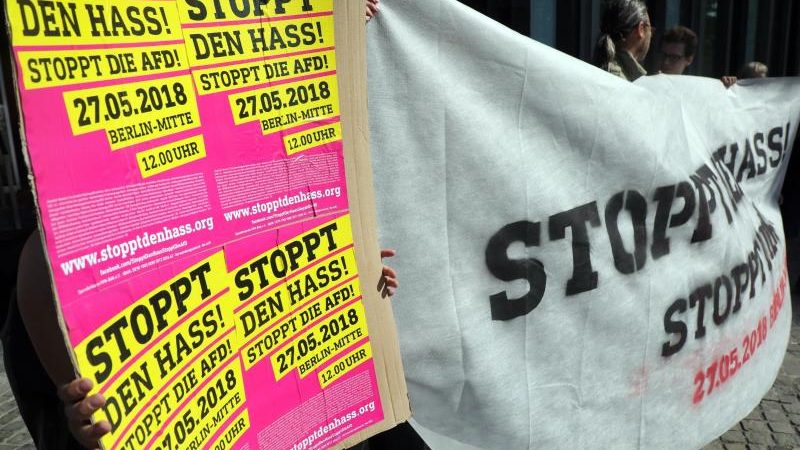 Berliner Bündnis, Kirchen- und Islamverbände rufen zur Anti-AfD-Demo auf – David Berger: „Geht es noch perverser?“