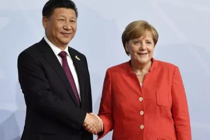 Merkel am Dienstag bei Treffen mit Chinas Staatschef Xi in Paris