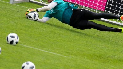 Garantie für Neuer – Löw: Wenn er zur WM geht, spielt er