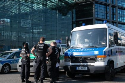 Bunt und friedlich? – Proteste gegen AfD-Demonstration in Berlin erwartet
