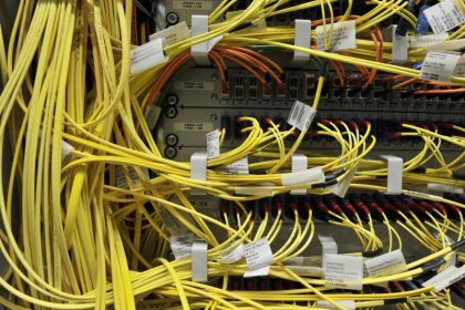 Weltweit größter Internet-Knoten De-Cix klagt gegen Fernmeldeüberwachung des BND