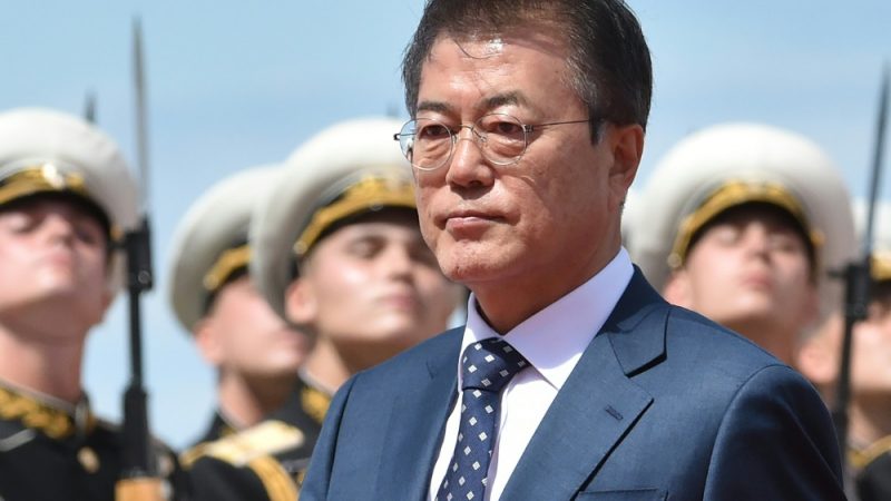 Südkoreas Präsident Moon unterstützt Nationalteam gegen Mexiko