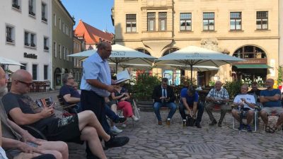 Meißner Lesung „Der Links-Staat“: Rathaustüren blieben geschlossen – gelesen wurde trotzdem