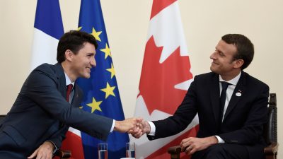 Macron und Trudeau sprechen sich für „starken Multilateralismus“ aus