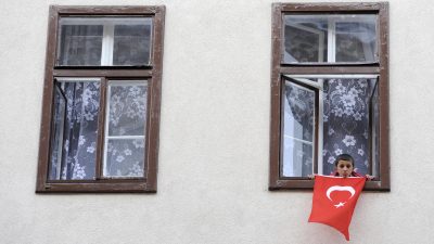 Zahl türkischer Asylbewerber wieder auf hohem Niveau