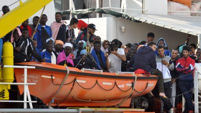 Spanische Regierung wegen Aufnahme von zu wenig Asylbewerbern verurteilt