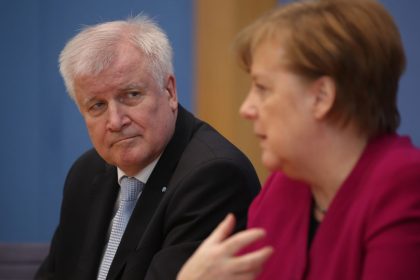 Medien warnen Merkel: “Nicht Stabilität des Landes riskieren für eine Politik, die keiner will”