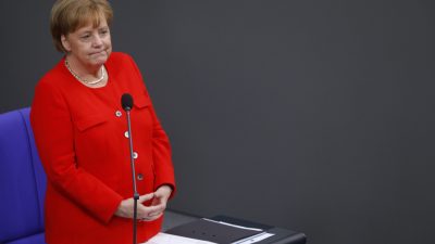 Fast jeder zweite Deutsche will eine Ablösung von Bundeskanzlerin Angela Merkel