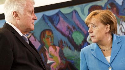 Seehofer: Asylkurs 2015 einer der schwersten Fehler deutscher Nachkriegspolitik – Merkels Widerstand „macht mich ratlos“