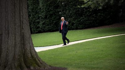 Trump triumphiert: „Strafzoll funktioniert, alle kommen nach Washington zu Verhandlungen“