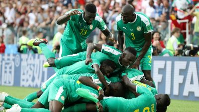 Lewandowski taucht ab: Senegal siegt für Afrika