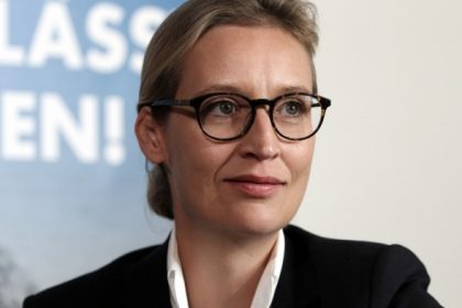 Weidel will Renten und Einkünfte bis 2.000 Euro steuerfrei machen