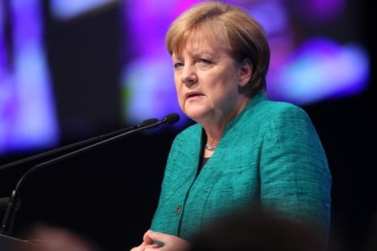 Merkel reist nach London für Gespräche mit EU-Beitrittskandidaten auf dem Balkan