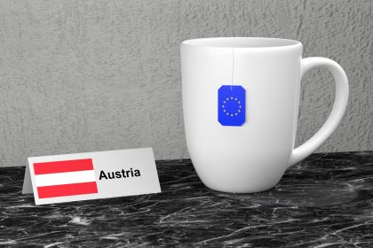Österreich übernimmt EU-Ratsvorsitz unter dem Motto „Ein Europa, das schützt“ – Boote wieder zurück nach Afrika bringen