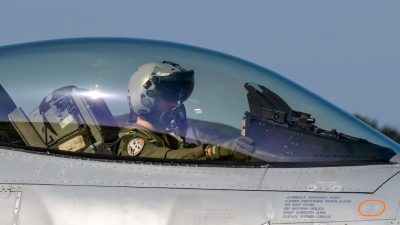 US-Kampfjet stürzt vor Südkoreas Küste ab – Pilot gerettet