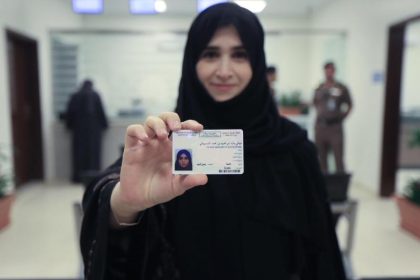 Erstmals in der Geschichte Saudi-Arabiens: Königreich stellt Führerschein für Frauen aus