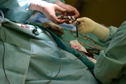 Französischer Anästhesist soll mehr als 20 Patienten vergiftet haben