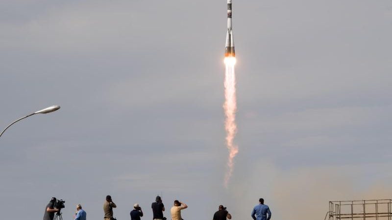 Start von bemanntem russischem Raumschiff fehlgeschlagen – Astronauten nach Sojus-Notlandung unverletzt