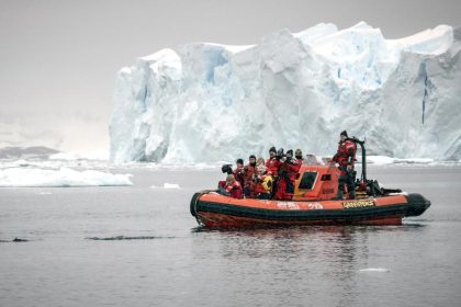 Mikroplastik von der Antarktis bis zum Mittelmeer