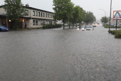Gewitter und Unwetter halten Deutschland weiter im Griff