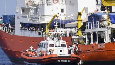 Vor EU-Gipfel: UNO kritisiert Hafensperrungen für NGO-Schiffe