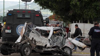 Mehrere Tote: Lkw fährt in Mexiko in Menschenmenge